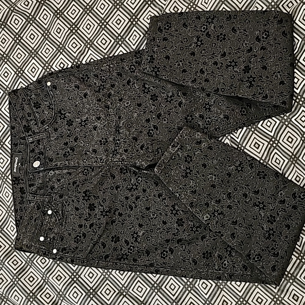 Desigual jeans